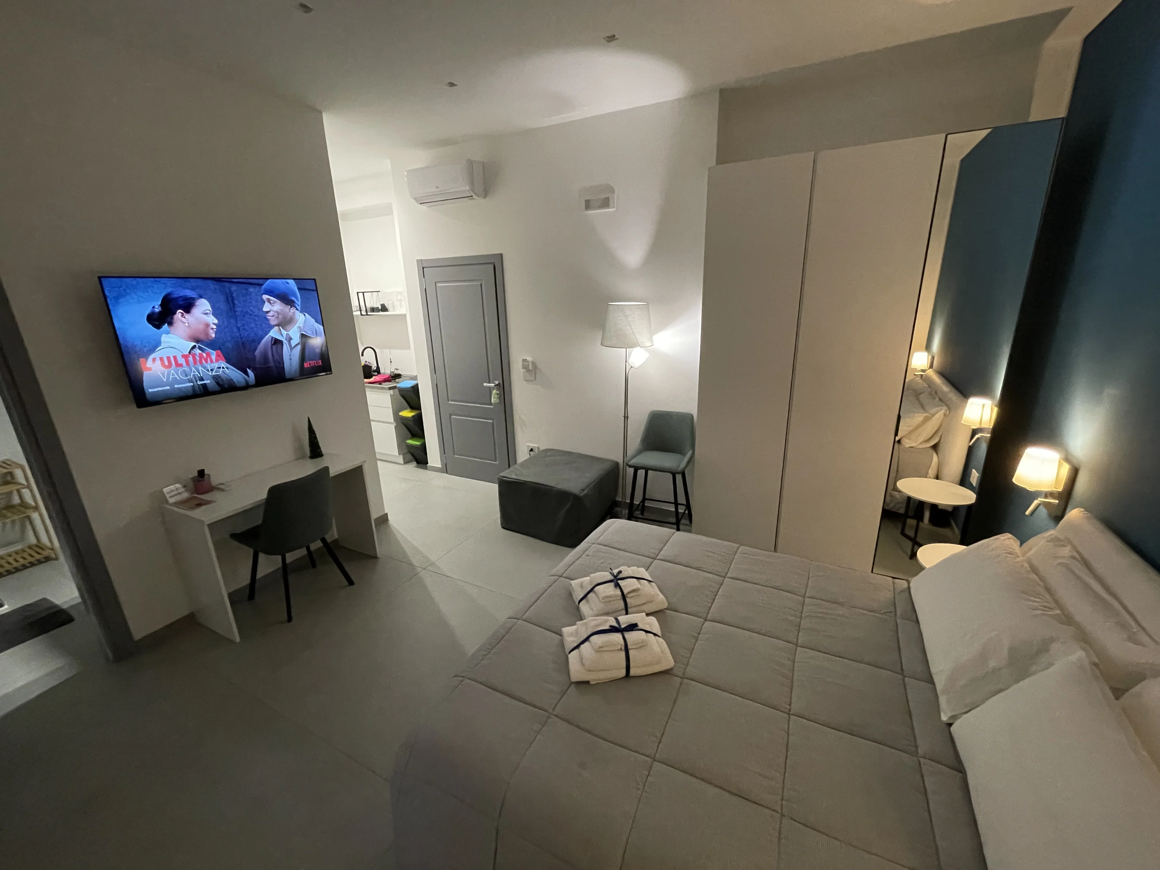 Zimmer La Dimora mit Fenster
